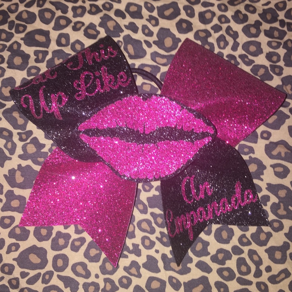 Cheer Bow Lady Jags Theme Bow